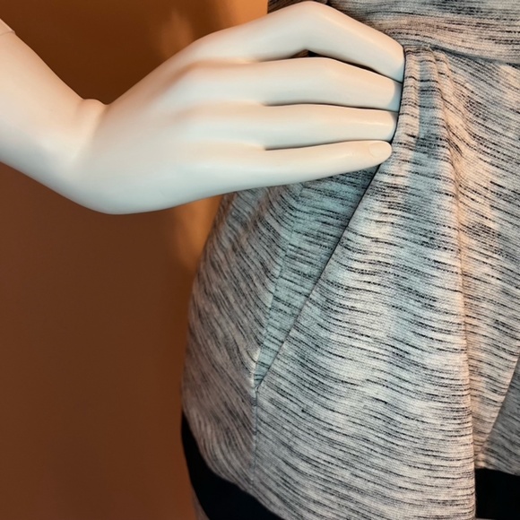 Dress with Pockets - Picture 7 of 16